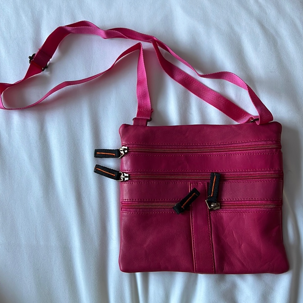 💕 4 for $20 Hot Pink Purse
